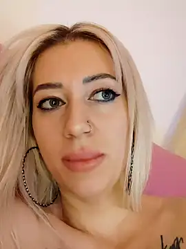 Snapshot of Fuck-Gina chatting on January 2025 02:48:01 AM Fuck-Gina online show from January 2025 02:48:01 AM