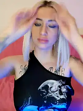 Snapshot of Fuck-Gina chatting on January 2025 11:09:01 PM Fuck-Gina online show from January 2025 11:09:01 PM