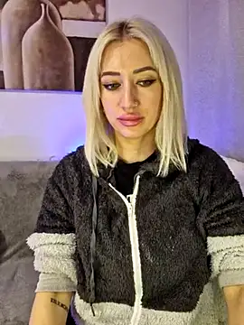 Snapshot of Fuck-Gina chatting on February 2025 12:48:01 AM Fuck-Gina online show from February 2025 12:48:01 AM