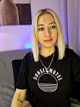Snapshot of Fuck-Gina chatting on February 2025 07:52:01 PM Fuck-Gina online show from February 2025 07:52:01 PM