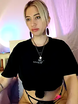 Fuck-Gina online show from April 2026 09:24:01 PM