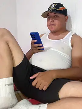 Snapshot of BigBoyShadez chatting on October 2025 11:55:01 PM BigBoyShadez online show from October 2025 11:55:01 PM