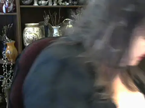 Snapshot of ElenaZed chatting on December 2024 08:33:02 AM ElenaZed online show from December 2024 08:33:02 AM