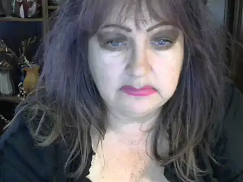 Snapshot of ElenaZed chatting on December 2024 04:58:01 PM ElenaZed online show from December 2024 04:58:01 PM