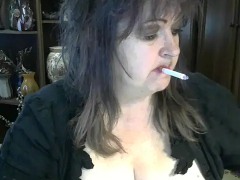 Snapshot of ElenaZed chatting on December 2024 09:09:01 AM ElenaZed online show from December 2024 09:09:01 AM