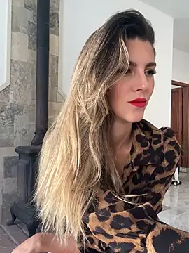 Snapshot of nicole_98 chatting on November 2025 09:19:02 AM nicole 98 online show from November 2025 09:19:02 AM