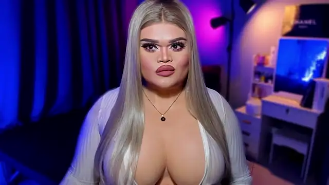 KarolinaThompson online show from December 2024 01:51:01 AM