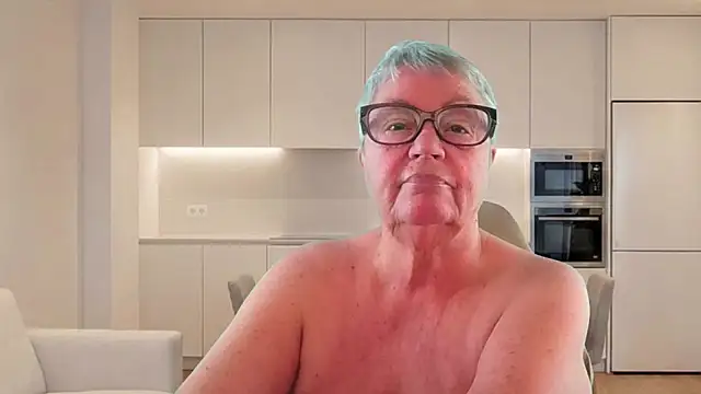 GrannyChrissy68 online show from June 2026 02:49:02 PM
