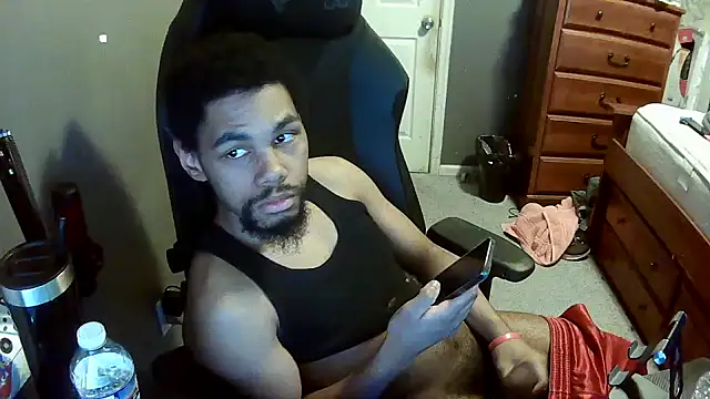 Snapshot of Neovergil0 chatting on December 2024 09:35:01 PM Neovergil0 online show from December 2024 09:35:01 PM