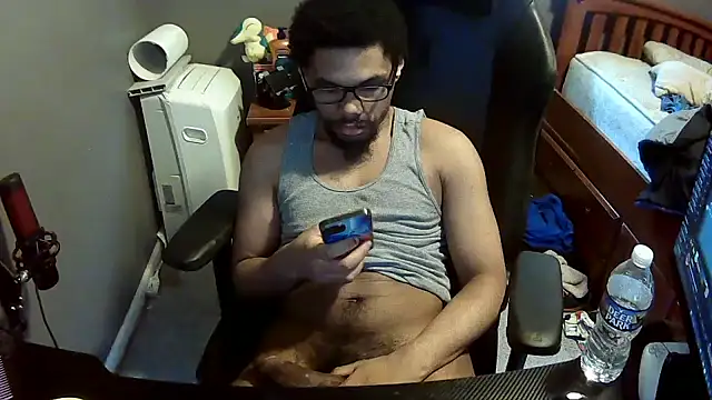 Snapshot of Neovergil0 chatting on February 2025 08:45:02 PM Neovergil0 online show from February 2025 08:45:02 PM