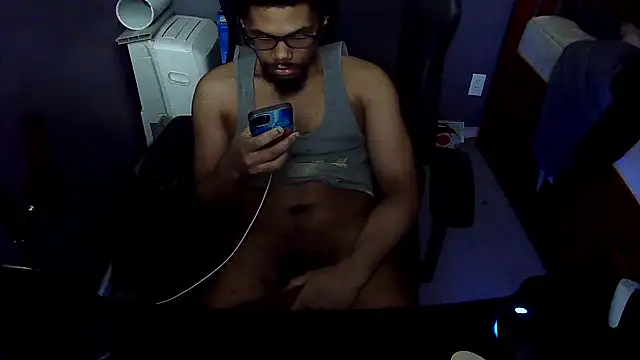 Snapshot of Neovergil0 chatting on February 2025 11:43:02 PM Neovergil0 online show from February 2025 11:43:02 PM