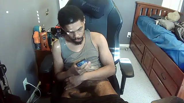 Snapshot of Neovergil0 chatting on October 2025 08:10:01 PM Neovergil0 online show from October 2025 08:10:01 PM