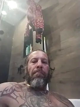 trucker1979 online show from March 2026 10:16:02 PM