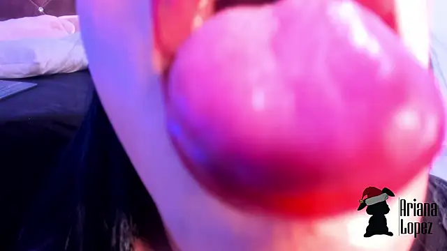 Ariana lopezz online show from January 2025 12:30:02 PM