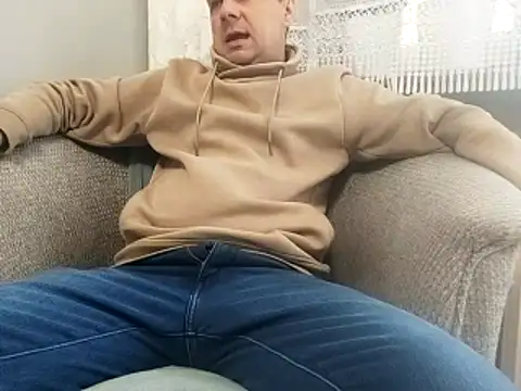 grzes19763 online show from March 2026 07:53:01 AM