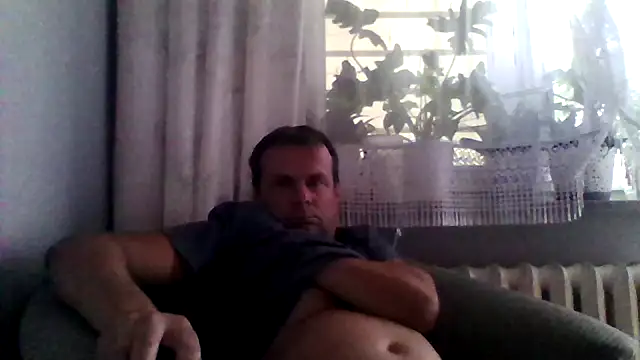 Snapshot of grzes19763 chatting on July 2026 06:10:02 PM grzes19763 online show from July 2026 06:10:02 PM