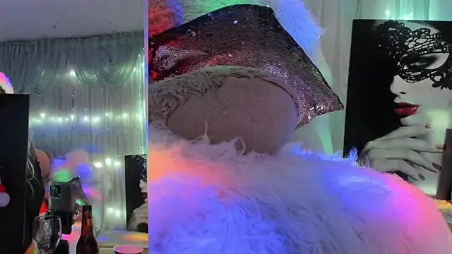 Snapshot of HadaFoster chatting on December 2025 06:22:02 AM HadaFoster online show from December 2025 06:22:02 AM