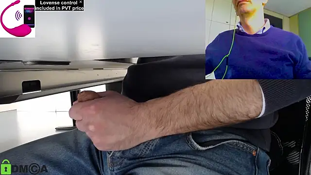 Snapshot of pliko chatting on April 2026 01:09:02 PM pliko online show from April 2026 01:09:02 PM