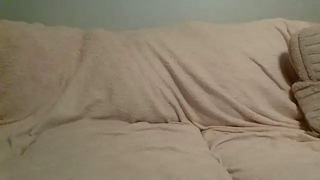 Snapshot of beautylovess chatting on November 2025 07:10:02 AM beautylovess online show from November 2025 07:10:02 AM