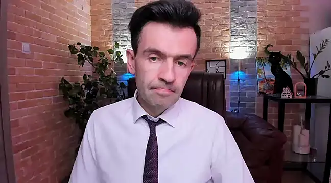 SteveTiger online show from February 2025 05:09:02 PM