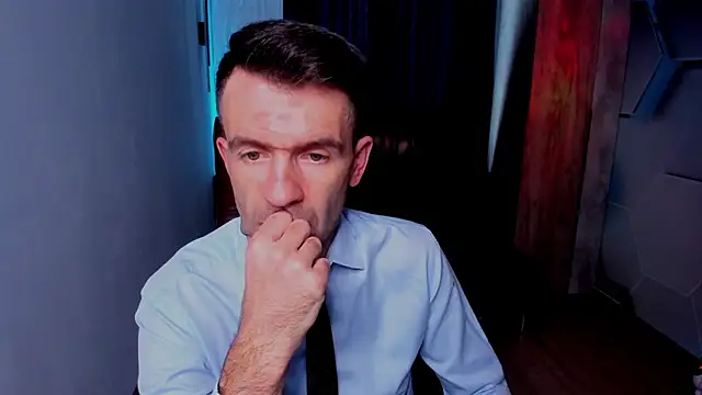 SteveTiger online show from November 2025 11:32:01 AM