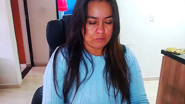 Snapshot of Ixchel_Anaid chatting on January 2025 06:05:02 PM Ixchel Anaid online show from January 2025 06:05:02 PM
