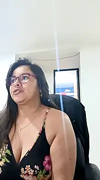 Snapshot of Ixchel_Anaid chatting on January 2025 11:20:01 AM Ixchel Anaid online show from January 2025 11:20:01 AM