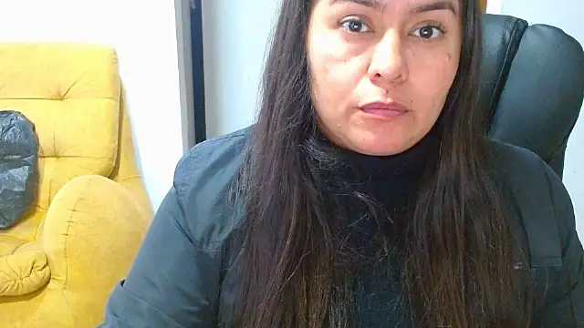 Ixchel Anaid online show from June 2026 10:10:01 PM