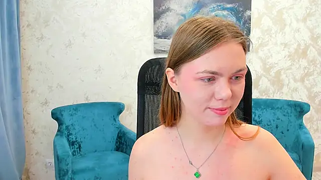 Snapshot of Strawberrye chatting on January 2025 07:36:01 AM Strawberrye online show from January 2025 07:36:01 AM