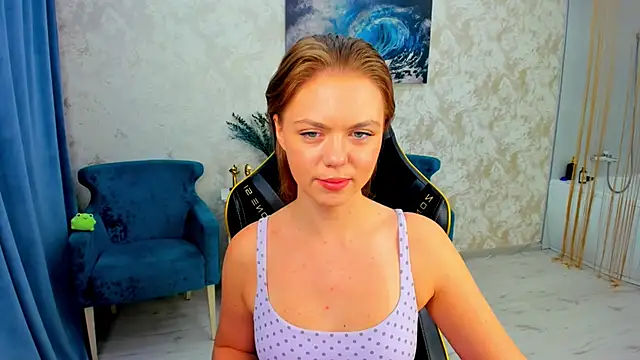 Strawberrye online show from April 2026 03:22:01 AM