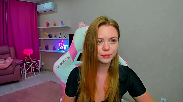 Strawberrye online show from May 2026 11:15:01 AM