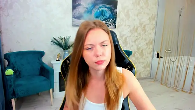 Strawberrye online show from June 2026 03:21:02 AM