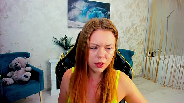 Strawberrye online show from June 2026 03:28:01 AM