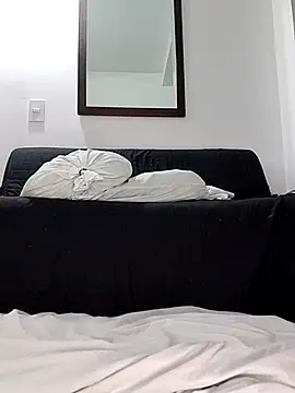 estrella tasty online show from August 2026 02:57:02 AM