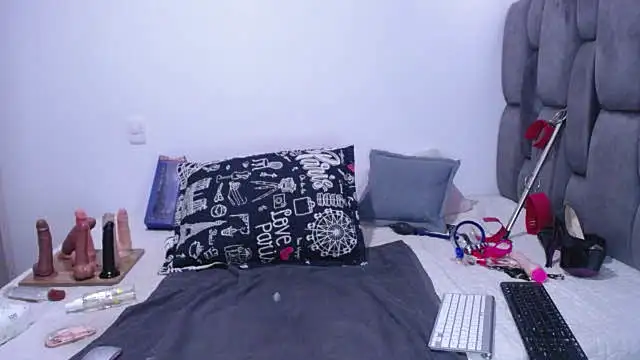 Tits  sweet online show from May 2026 12:24:02 PM