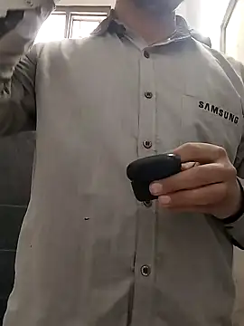 indianSmartboy online show from December 2024 08:13:01 AM