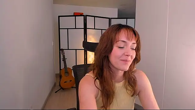 molly marmalade  online show from April 2026 07:20:02 PM