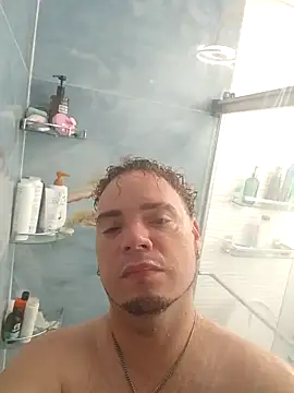 latinoflpr online show from September 2025 12:23:01 AM