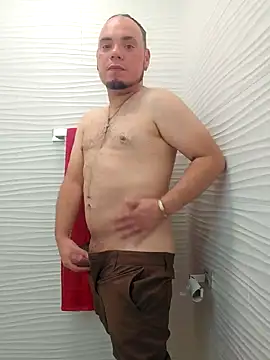 latinoflpr online show from October 2025 03:20:02 AM