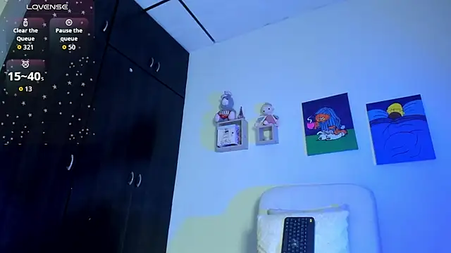 Lisvandr online show from September 2025 09:18:01 PM