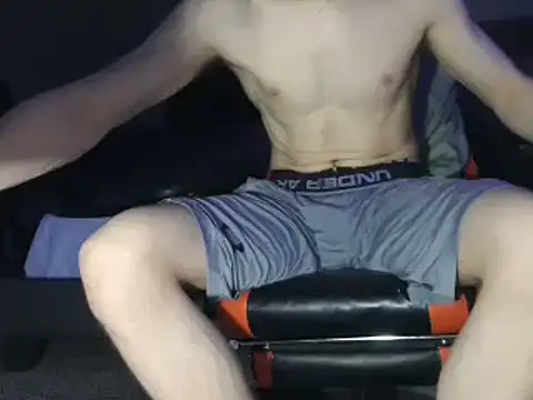 Snapshot of Dick_and_muscles chatting on February 2025 06:25:02 AM Dick and muscles online show from February 2025 06:25:02 AM