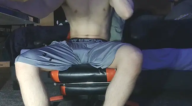 Snapshot of Dick_and_muscles chatting on February 2025 02:42:02 AM Dick and muscles online show from February 2025 02:42:02 AM