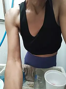 Bombonsexyxh online show from August 2026 11:25:01 PM