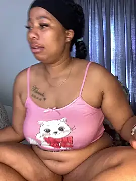 CurvyDesire1 online show from December 2025 06:29:02 AM