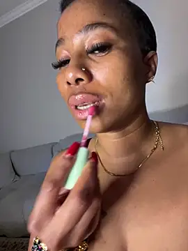 CurvyDesire1 online show from June 2026 11:31:01 PM