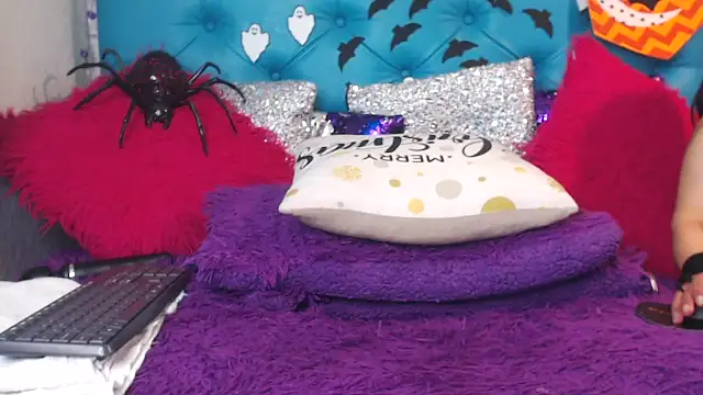 SARAWILLS online show from October 2025 02:20:01 PM