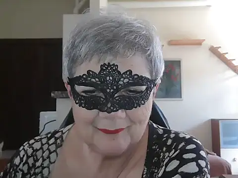 Snapshot of simona60 chatting on May 2026 01:16:01 PM simona60 online show from May 2026 01:16:01 PM