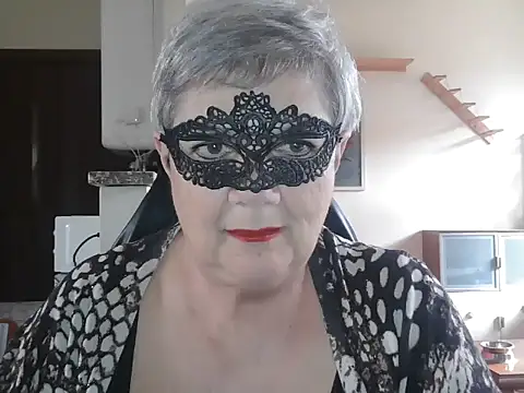 Snapshot of simona60 chatting on May 2026 01:16:02 PM simona60 online show from May 2026 01:16:02 PM