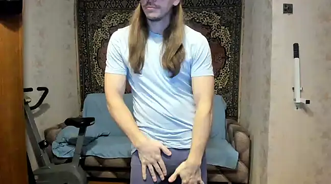 Snapshot of Marrymepls chatting on December 2024 04:04:01 PM Marrymepls online show from December 2024 04:04:01 PM