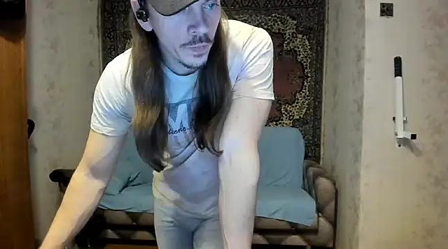 Snapshot of Marrymepls chatting on January 2025 02:24:02 PM Marrymepls online show from January 2025 02:24:02 PM